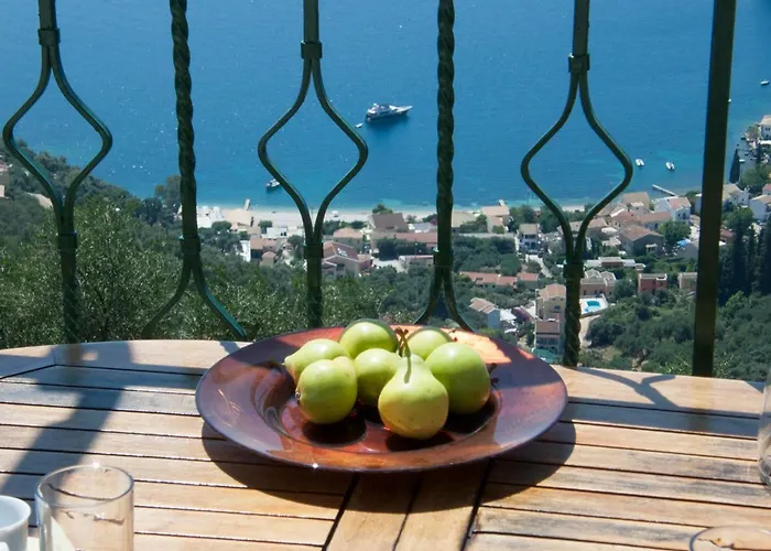 וילה Vigla קלאמי